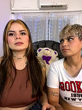 Chloe  and  Ivana  xxx online show from January 13, 6:01 pm