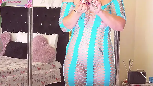 Estheraa online show from September 15, 4:21 am