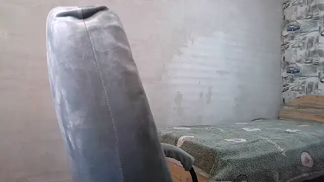 NicoleOlla online show from September 19, 9:41 am