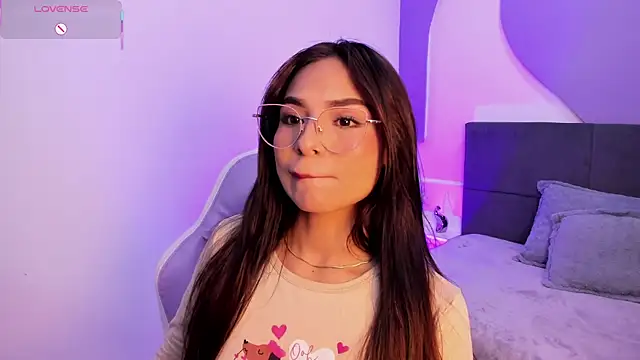 amira cute2 online show from November 4, 9:58 am