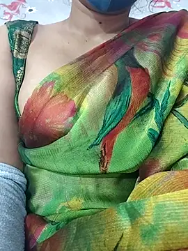 Snapshot of Archna-ji chatting on September 19, 5:28 am Archna-ji online show from September 19, 5:28 am