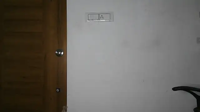 Snapshot of Suzie_darling chatting on October 30, 12:50 pm Suzie darling online show from October 30, 12:50 pm