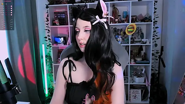 ohclementine online show from November 20, 9:32 am