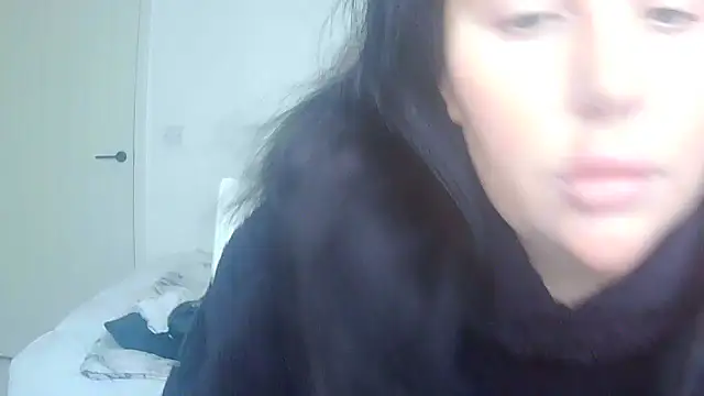 magical mia online show from January 10, 11:37 am