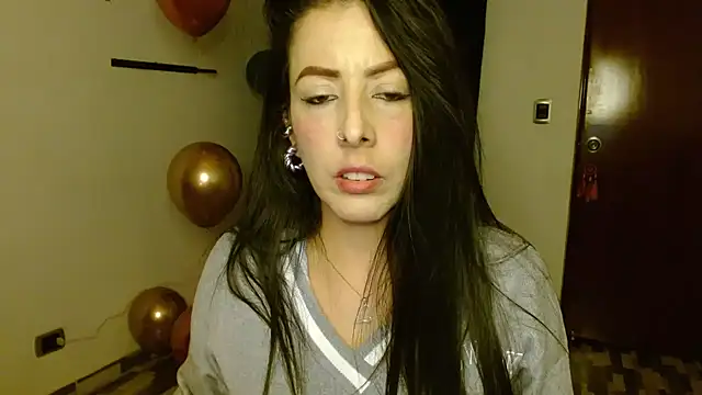 ella peck online show from September 19, 4:33 am