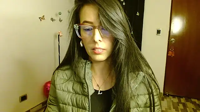 ella peck online show from November 29, 6:06 am