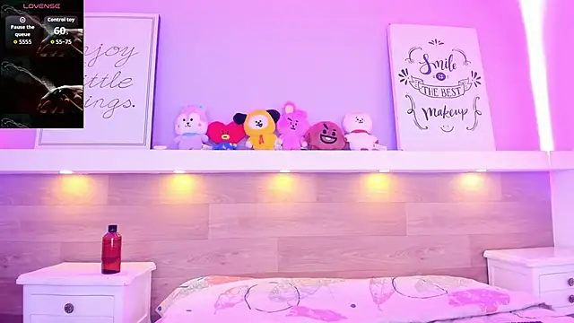 MiiaHot online show from June 3, 8:14 pm