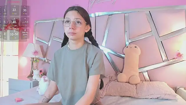 Bonniepark online show from April 17, 5:37 pm