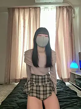 Snapshot of siorin_18 chatting on October 13, 12:35 am siorin 18 online show from October 13, 12:35 am