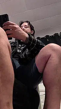 Armyexhibitionistvet online show from April 17, 4:14 am