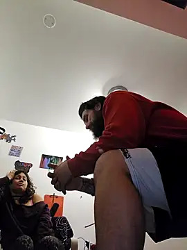 Armyexhibitionistvet online show from April 24, 1:58 pm