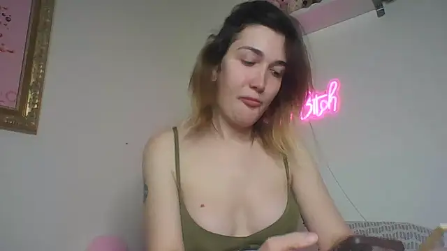 Icy  Diamond online show from September 24, 8:08 pm