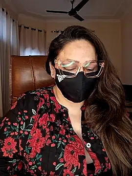 SEXY-Sardarni online show from April 16, 7:30 am