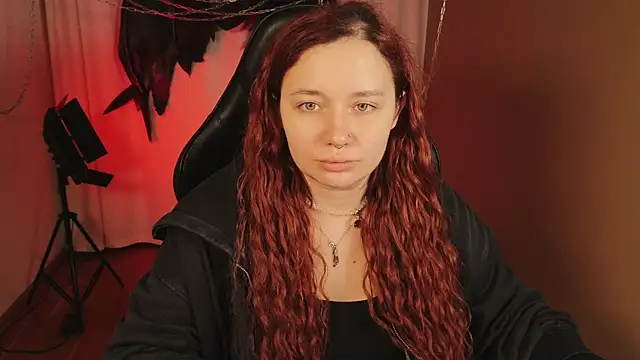 carolina elf online show from November 6, 6:19 am