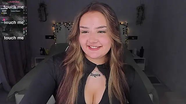 little m0use online show from June 13, 4:15 pm