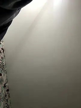 adel secret online show from January 14, 10:04 pm