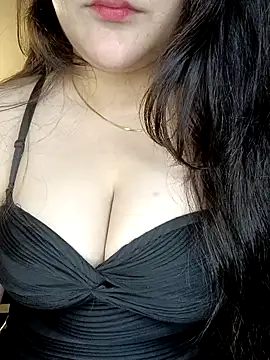 Scarlett 90 online show from February 10, 3:15 pm