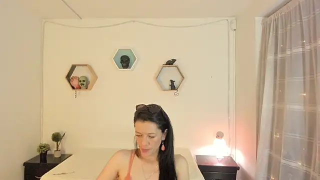 Paloma victory online show from November 1, 9:52 pm