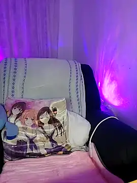 Kimiechanuwu online show from February 4, 5:49 pm