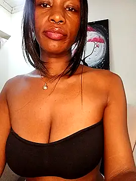 Ayrella02 online show from January 8, 11:42 pm