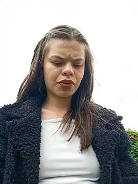 Violeta 12- online show from January 8, 4:00 pm