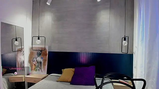  julietta online show from April 8, 1:13 pm