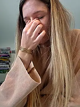 lucie mehott online show from November 27, 12:19 pm