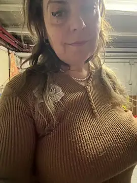 Sunbelxx online show from February 5, 9:34 am