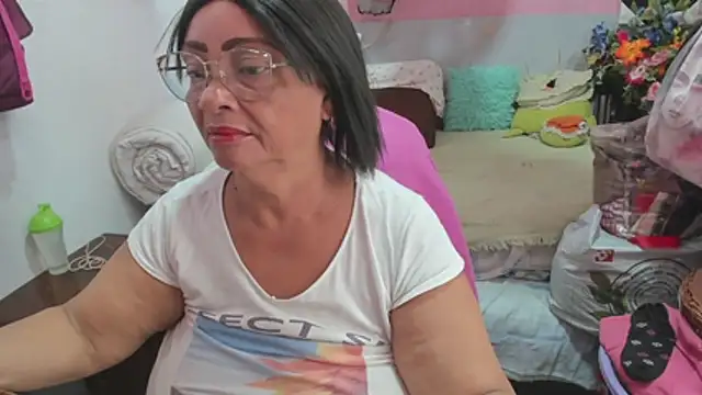 Mrs mommy  online show from March 29, 8:41 pm