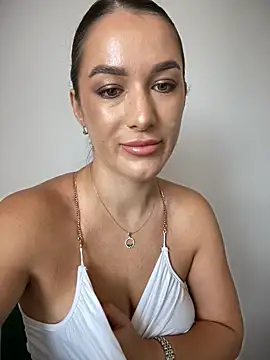 HotXMom online show from September 28, 6:20 am