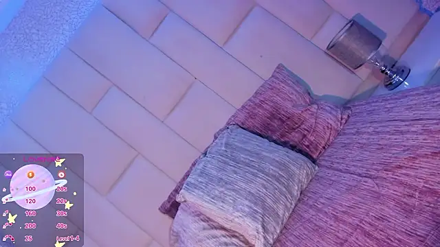 Summer walkerr online show from January 15, 6:52 am