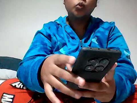 Snapshot of ArisaGonzalez chatting on October 23, 6:25 pm ArisaGonzalez online show from October 23, 6:25 pm