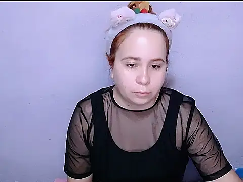 SubLayla01 online show from August 3, 6:13 pm
