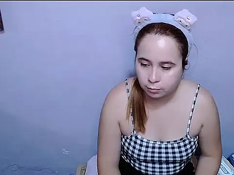 SubLayla01 online show from February 26, 6:07 pm