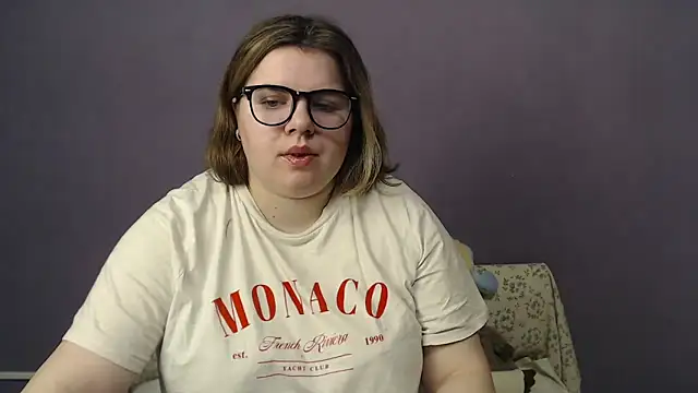 so shy online show from March 9, 7:22 am