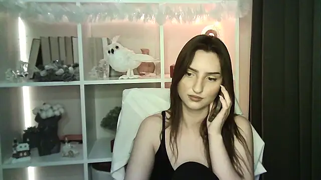 X Alisa online show from December 5, 7:15 pm