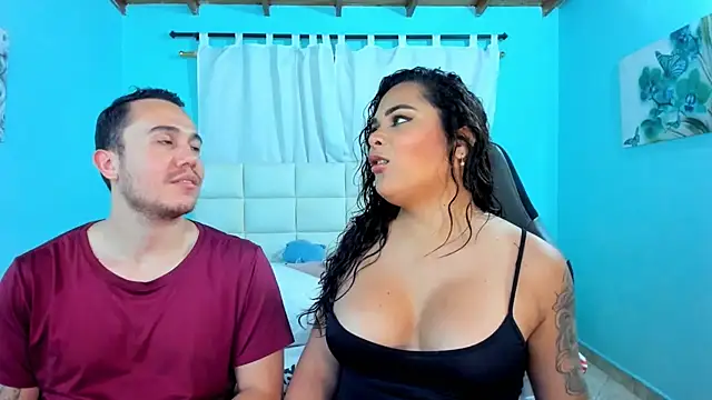 xxx sweet couple  online show from March 4, 4:30 am