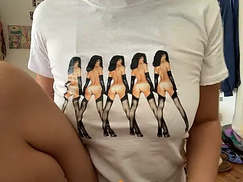 xxxYUKARIxxx online show from April 18, 3:14 pm