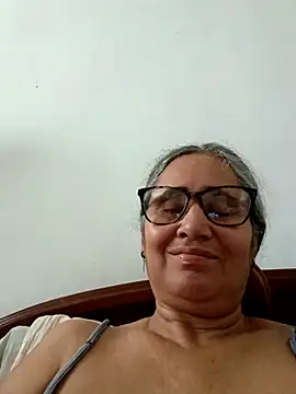  candi online show from March 25, 1:47 pm