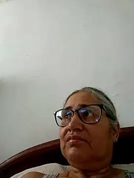  candi online show from April 7, 1:57 pm