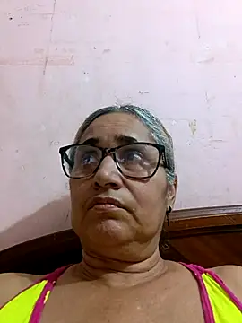  candi online show from November 26, 11:17 pm