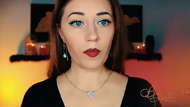 MissBeverlyMills online show from November 6, 3:12 am