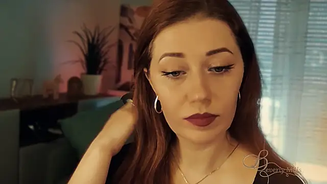 MissBeverlyMills online show from January 10, 7:57 am