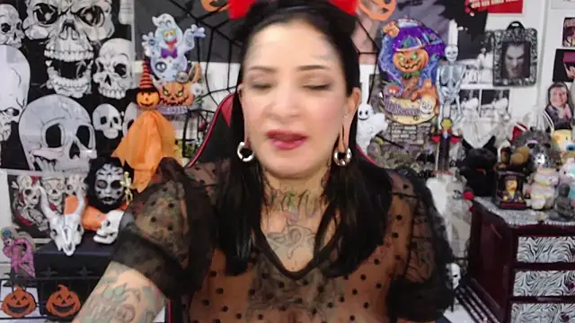 Snapshot of Rollyderolandia666 chatting on October 20, 10:13 pm Rollyderolandia666 online show from October 20, 10:13 pm