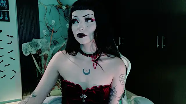 Madison Jackson online show from January 7, 10:46 pm