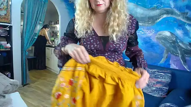 Helen1974 online show from September 25, 3:22 pm