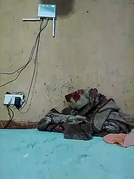 cute naimah online show from February 15, 9:52 am