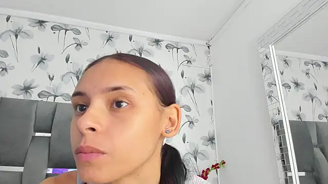 Ehotloveaxxx online show from September 23, 12:58 pm