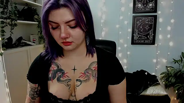 GabbiePerfect online show from September 17, 1:42 pm