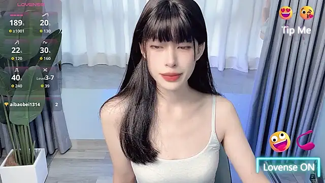 Snapshot of Aurora_99 chatting on September 24, 11:37 pm Aurora 99 online show from September 24, 11:37 pm